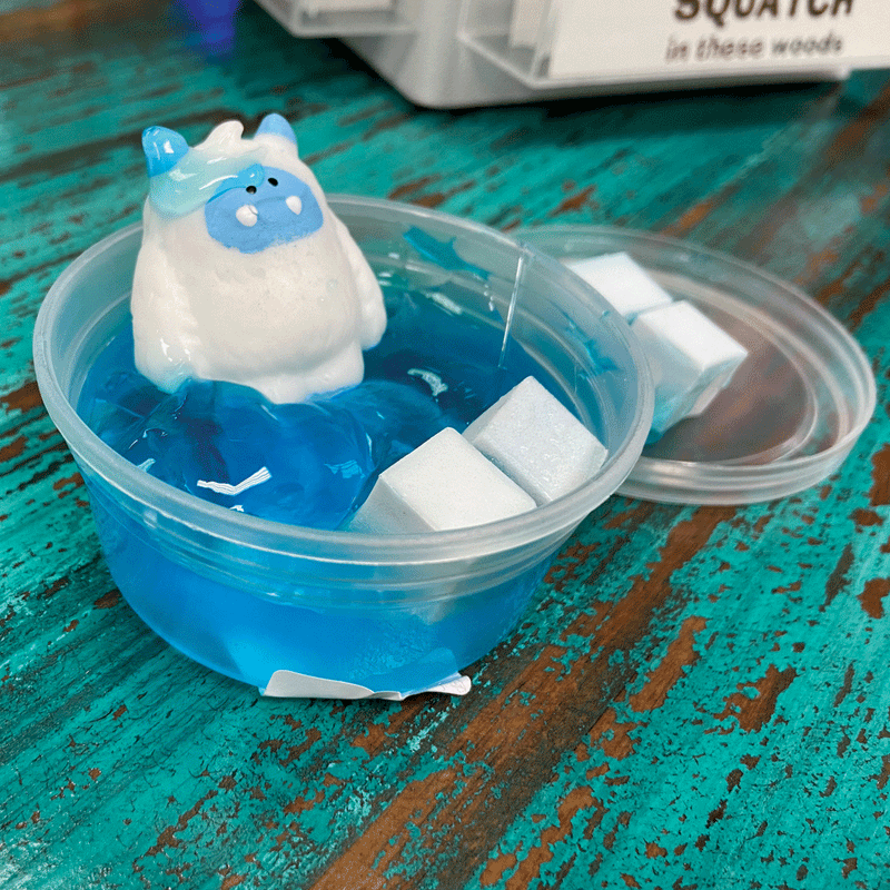 Yeti Iceberg Adventure, Slime Toy - Sasquatch The Legend